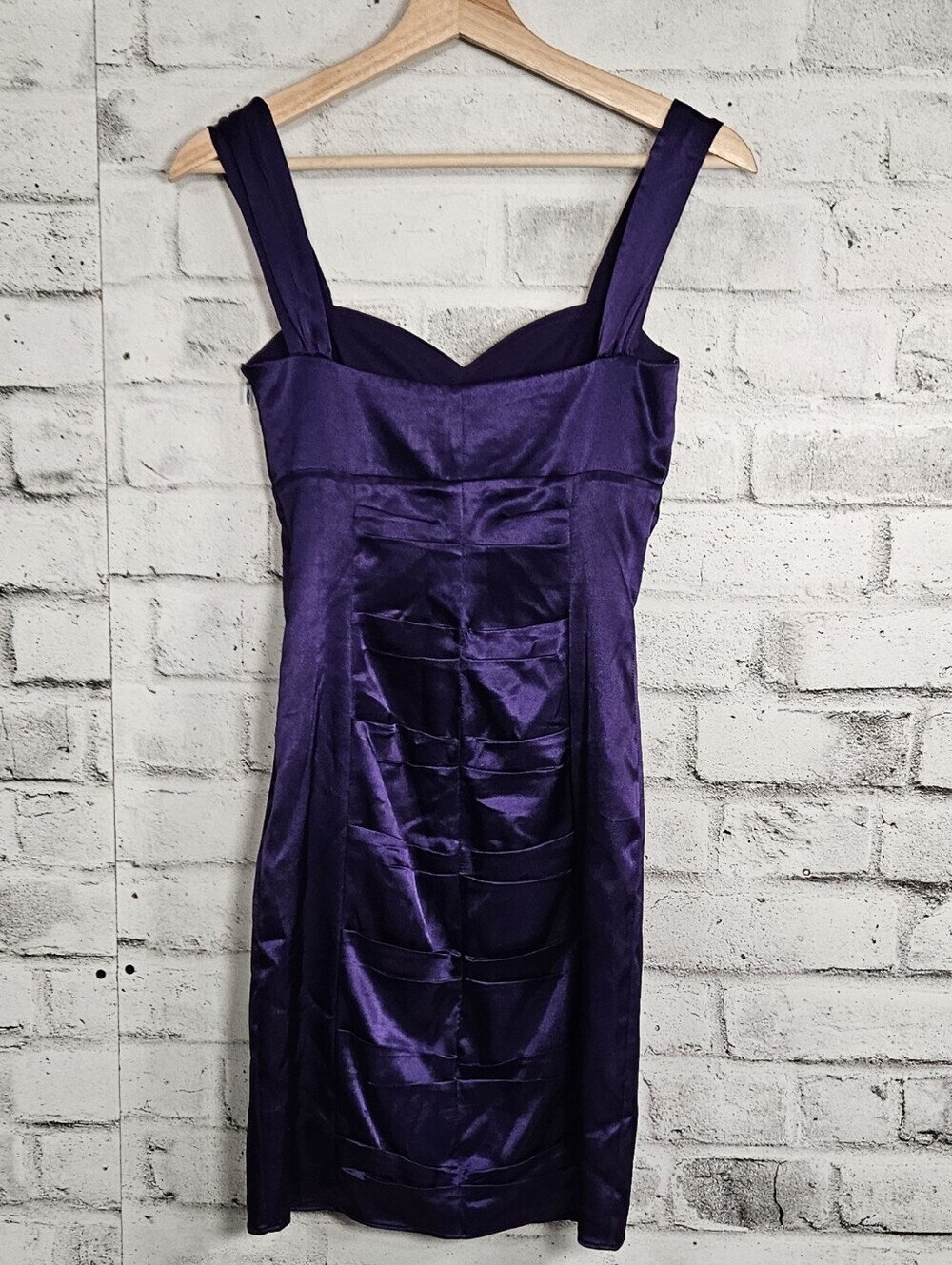 Morgan & Co Purple Satin Cocktail Dress Sweetheart Sheath Size 3 4 - Picture 3 of 14